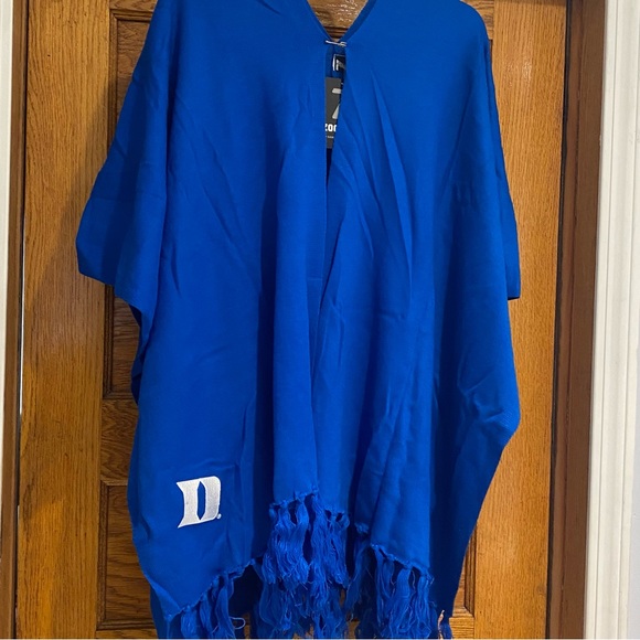NWT Zoozatz Duke Bluedevils NCAA Knitted Cotton Shawl/Poncho OS - Picture 2 of 3